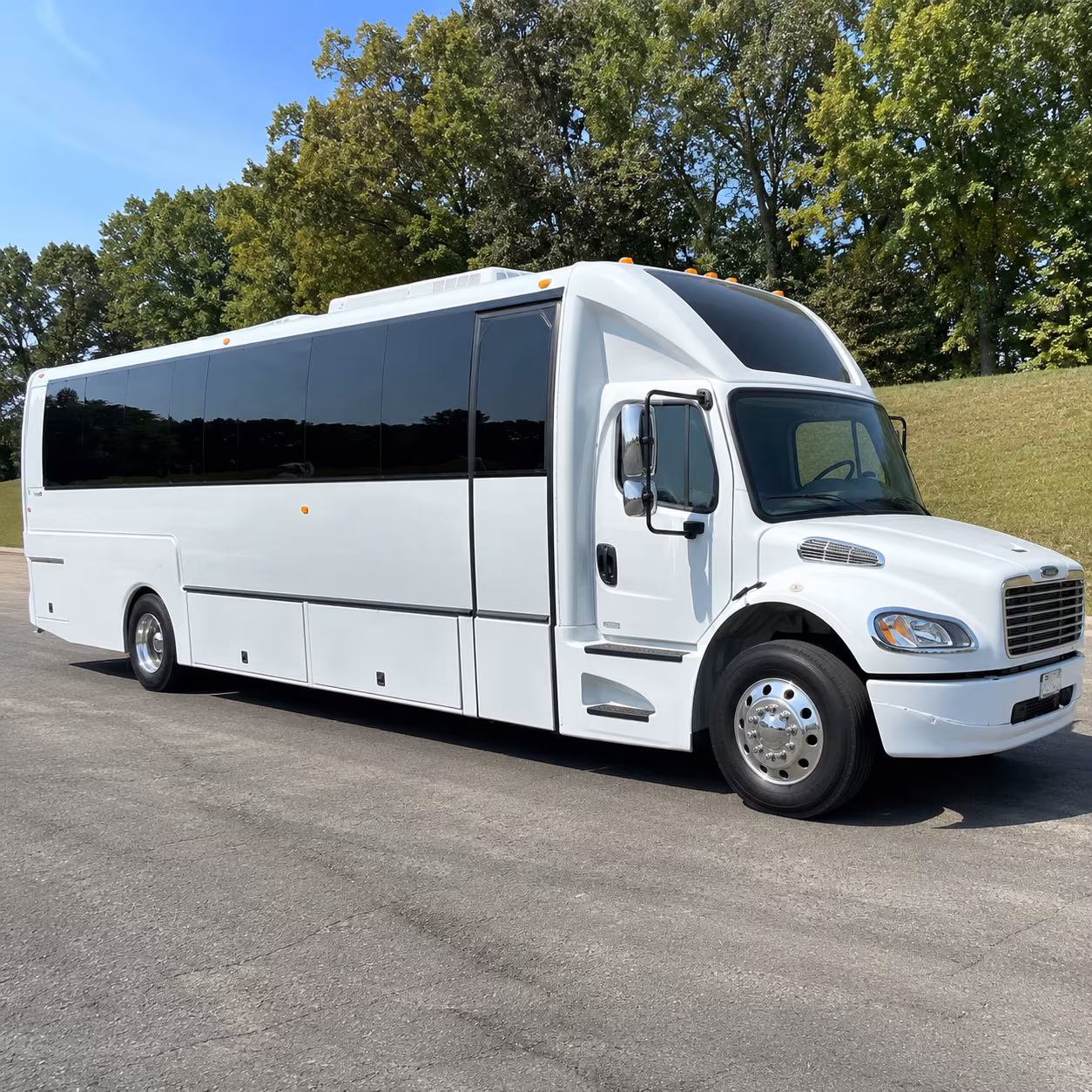 Jackson Birthday, Sweet 16, & Quinceañera Party Bus Rentals