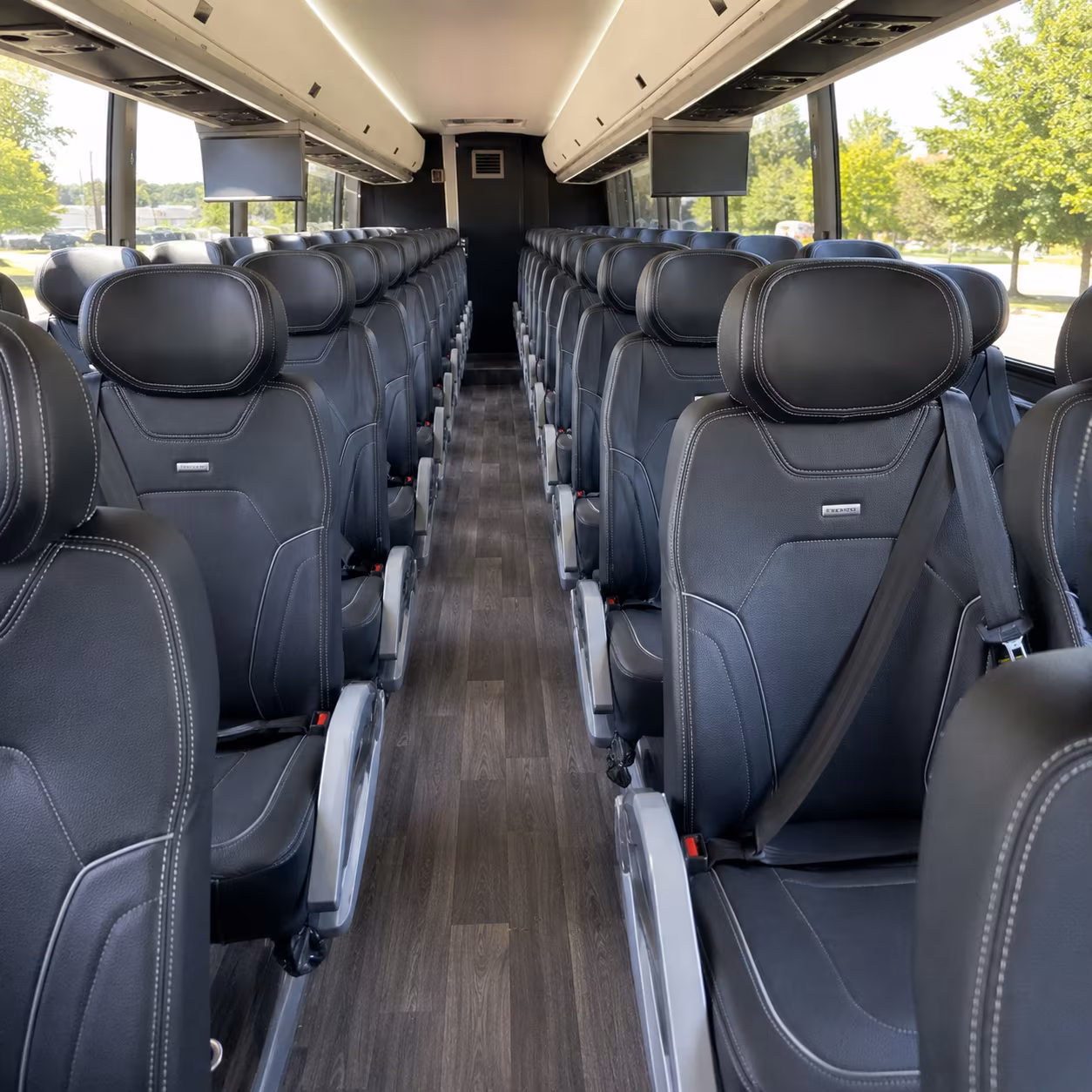 Jackson Wedding Transportation & Shuttle Service