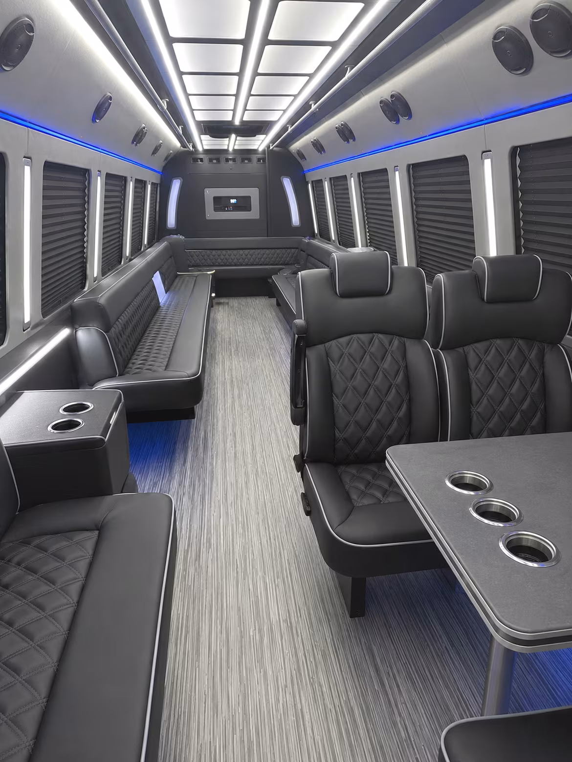 Memphis Prom & Homecoming Transportation onboard seating