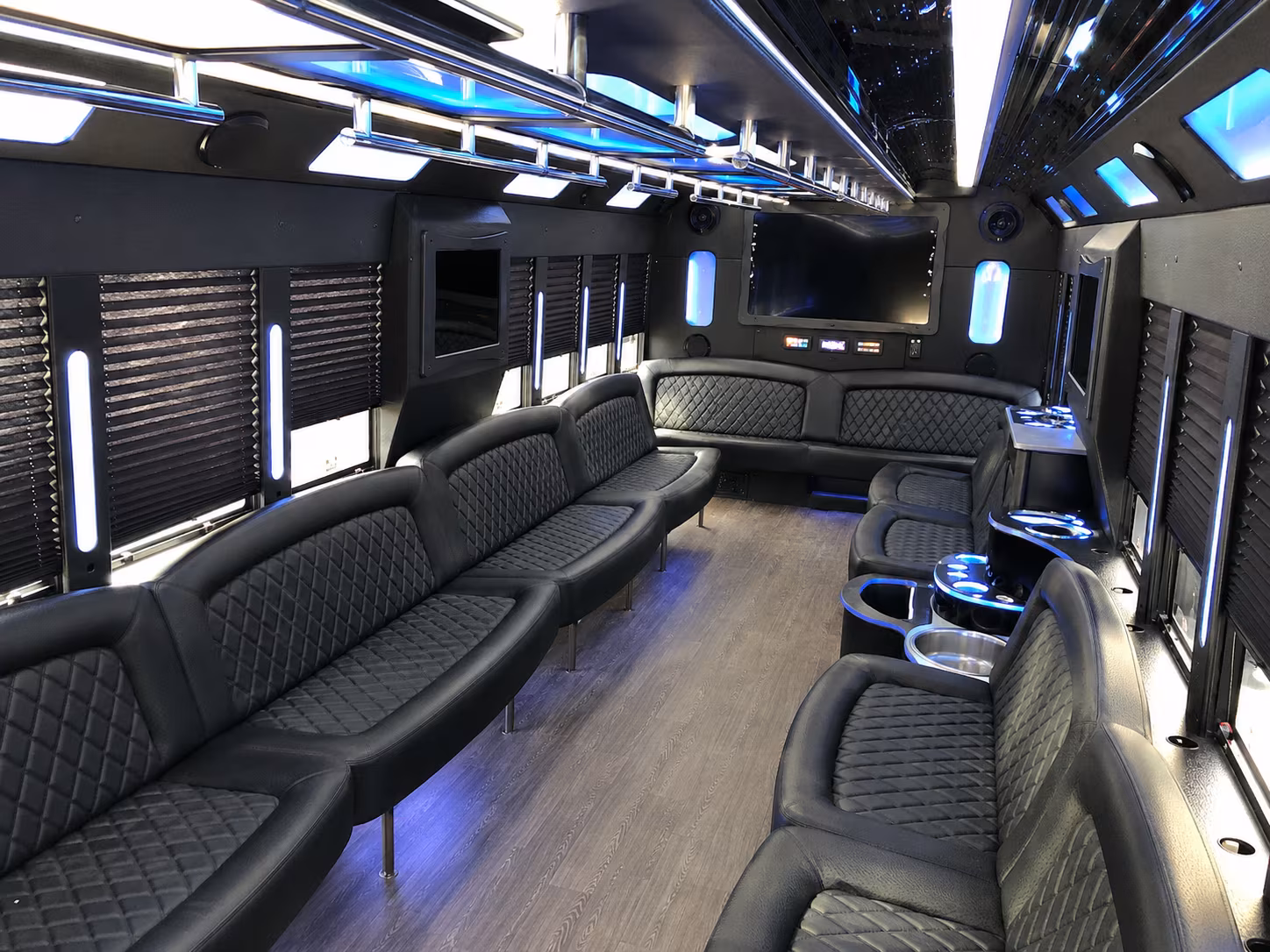 Memphis Sporting Event Transportation party bus exterior