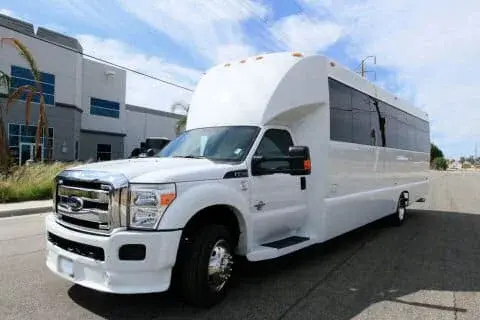 Memphis 25 Passenger Minibus