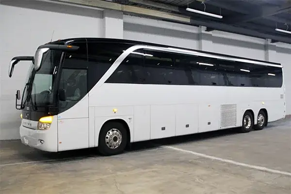 Memphis 32 Passenger Minibus