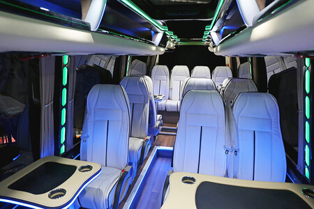 Memphis Jet Style Sprinter Van