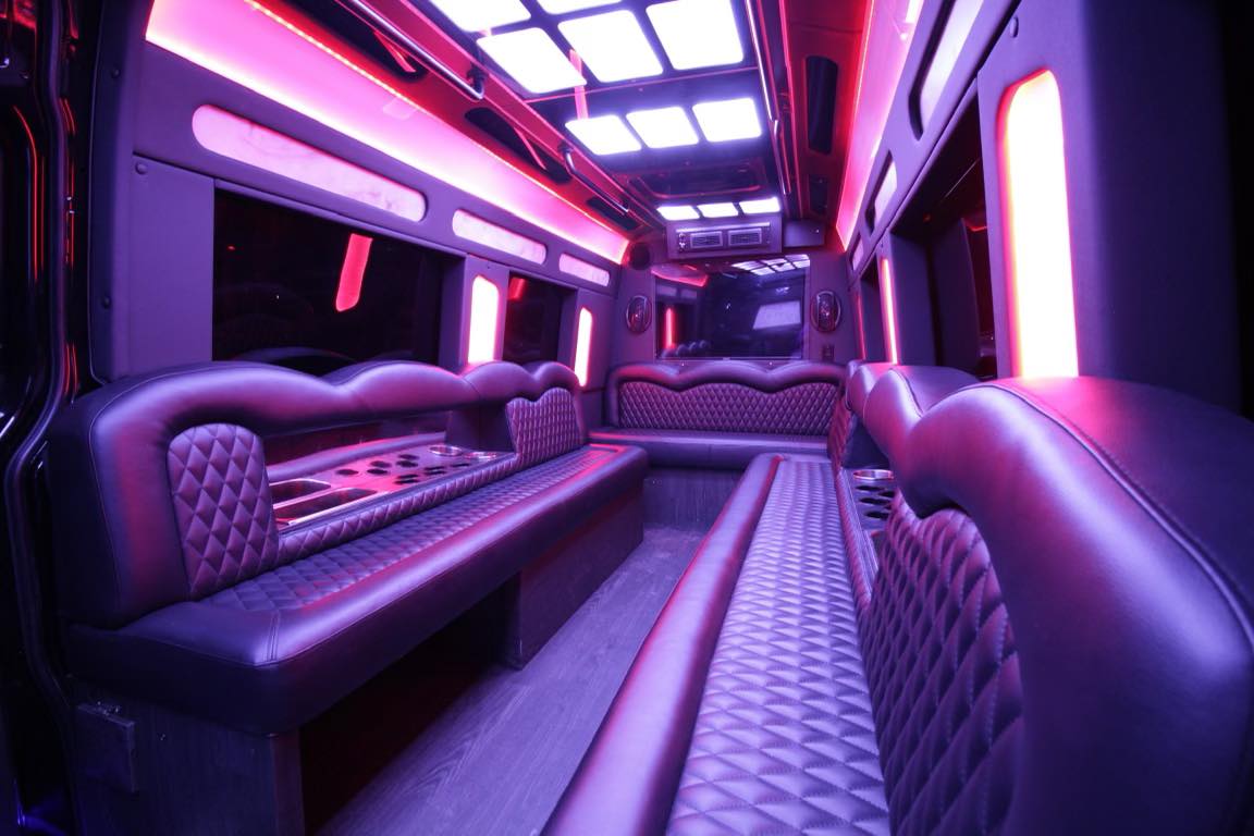 Memphis Limo Style Sprinter Limo